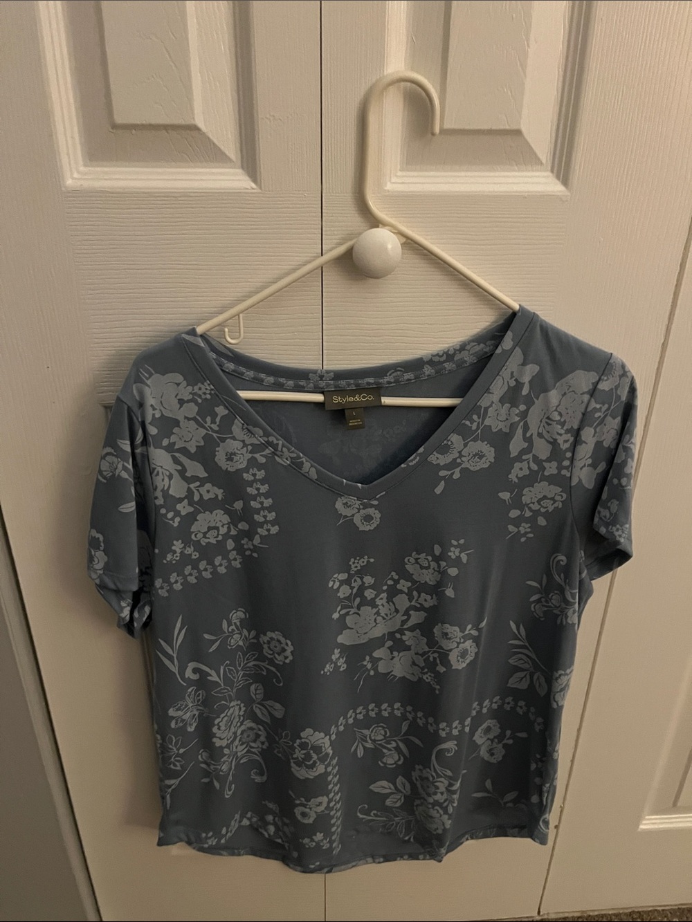 Style & Co. Slate Blue Floral V-Neck Tee